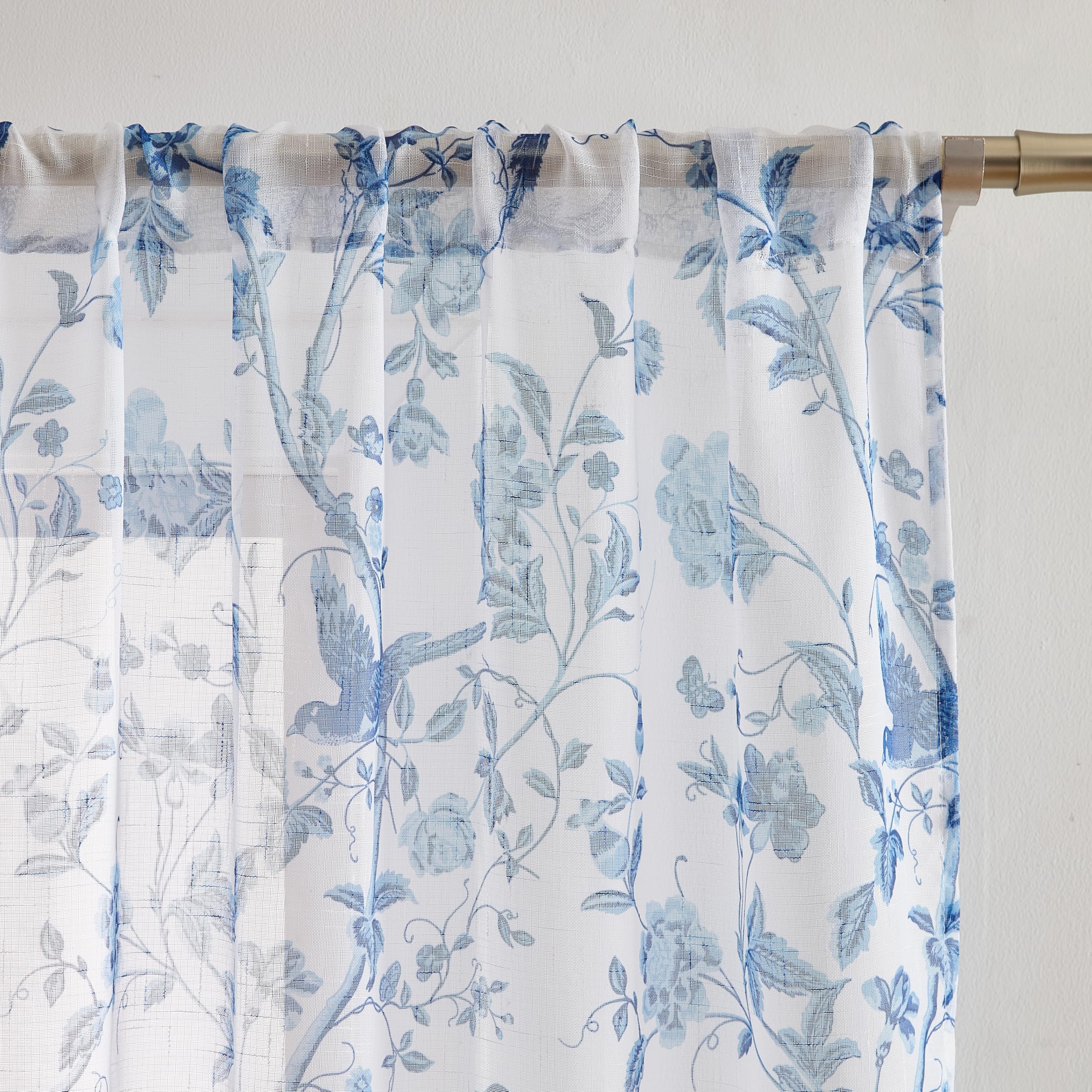 Amazon.com: Laura Ashley Summer Palace Window Curtains with Rod